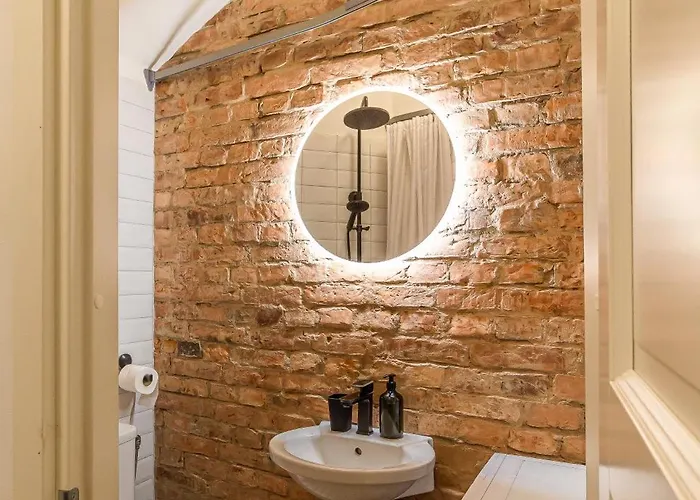 Apartman In A Real Medieval Tower, Lower Floors *