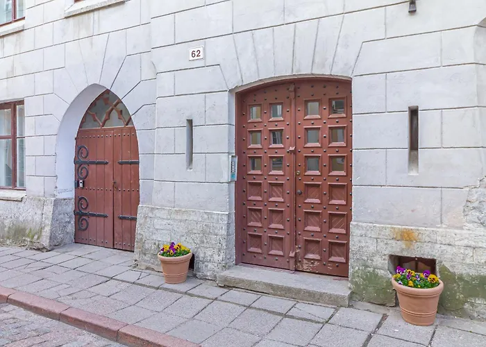 In A Real Medieval Tower, Lower Floors Apartman Tallinn